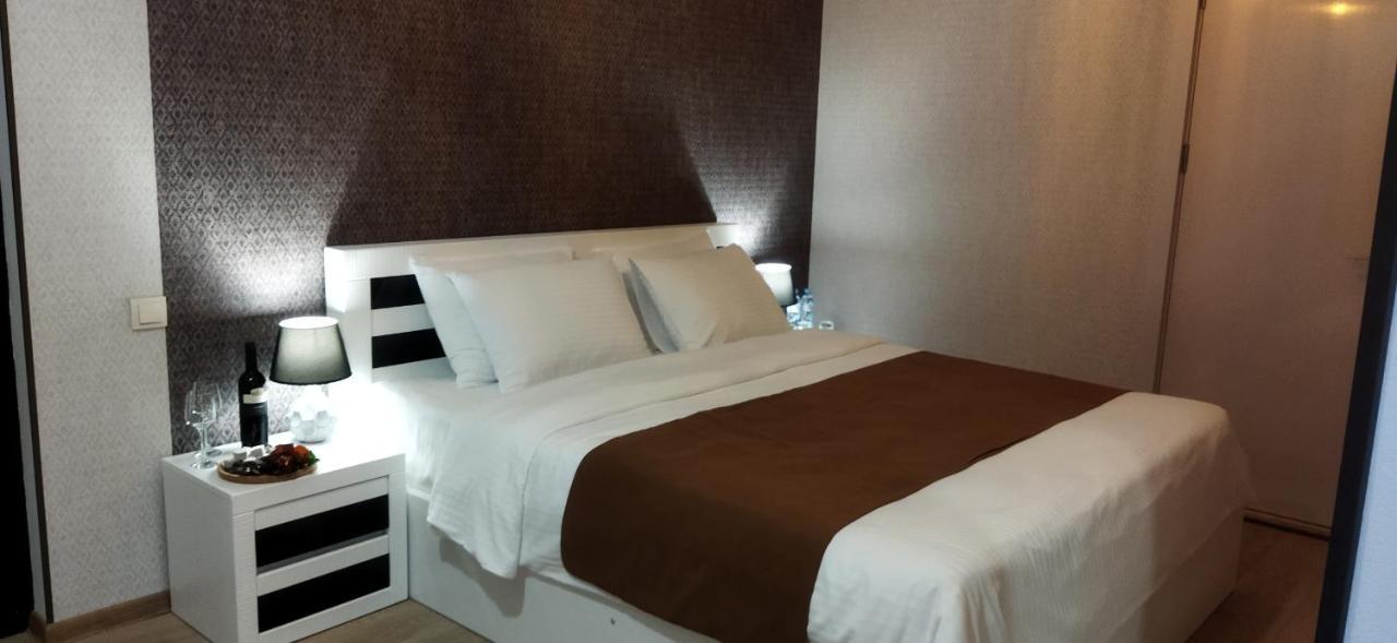 Vere Corner Hotel Tbilisi Zewnętrze zdjęcie