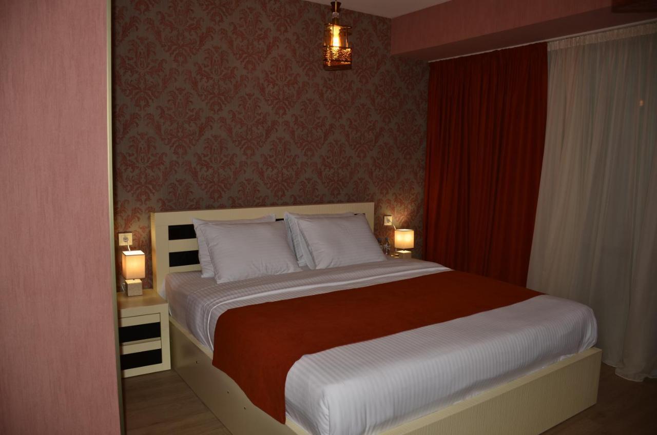 Vere Corner Hotel Tbilisi Zewnętrze zdjęcie