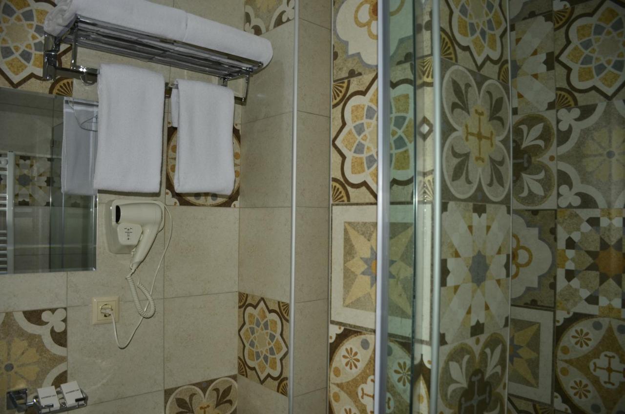 Vere Corner Hotel Tbilisi Zewnętrze zdjęcie