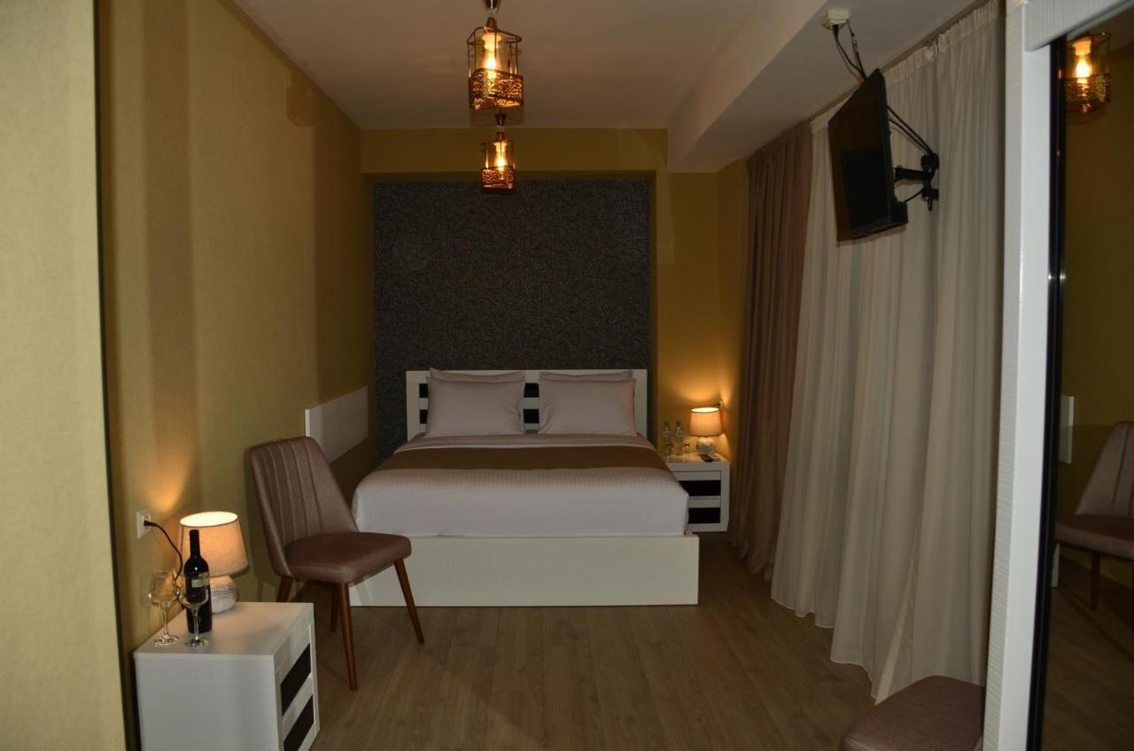 Vere Corner Hotel Tbilisi Zewnętrze zdjęcie