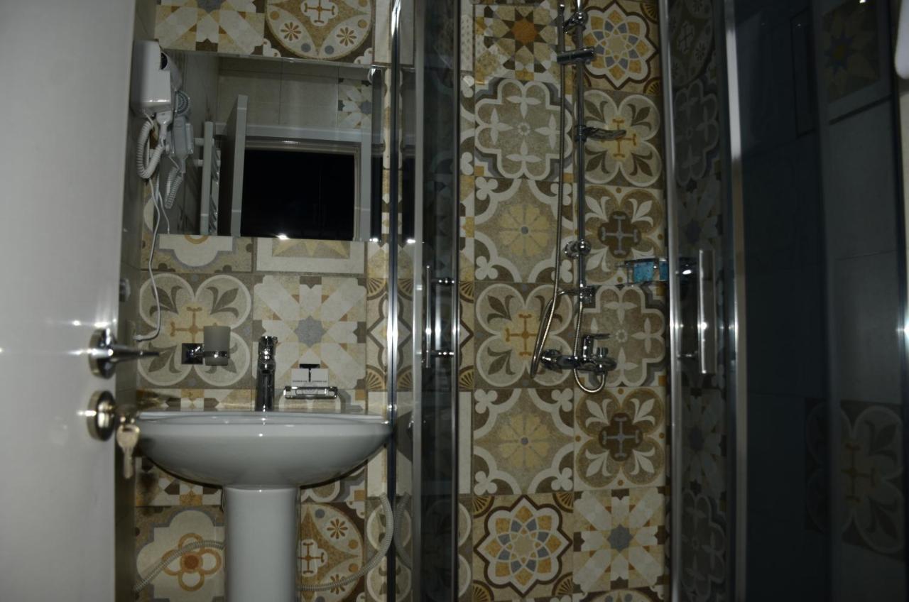Vere Corner Hotel Tbilisi Zewnętrze zdjęcie