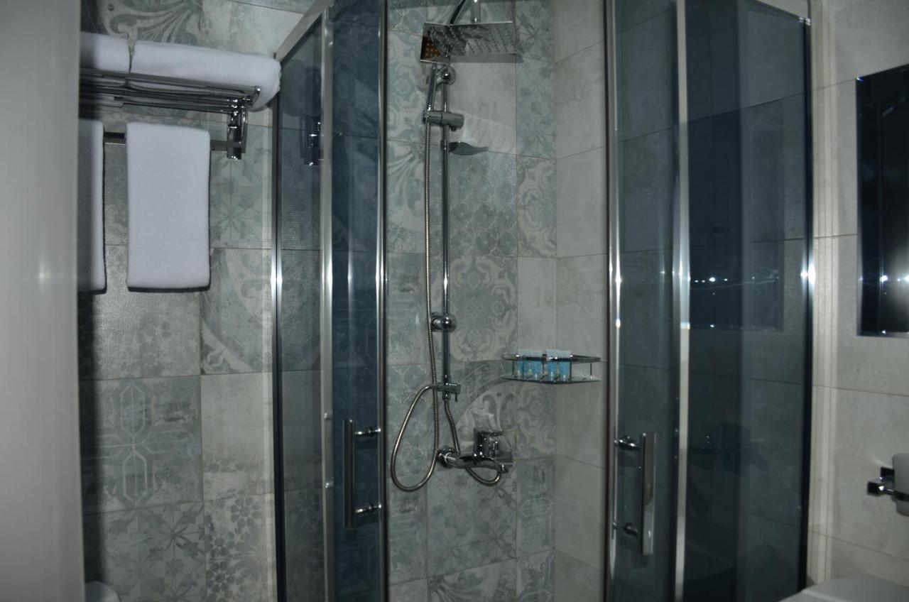 Vere Corner Hotel Tbilisi Zewnętrze zdjęcie