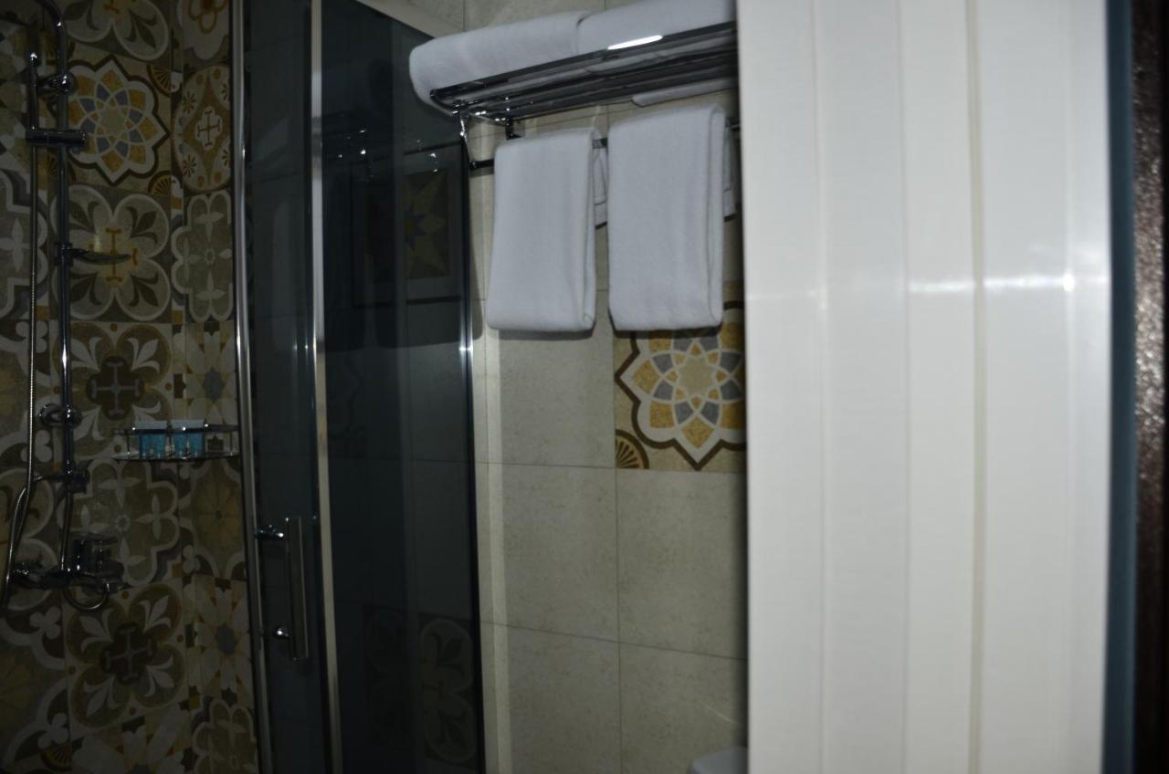 Vere Corner Hotel Tbilisi Zewnętrze zdjęcie