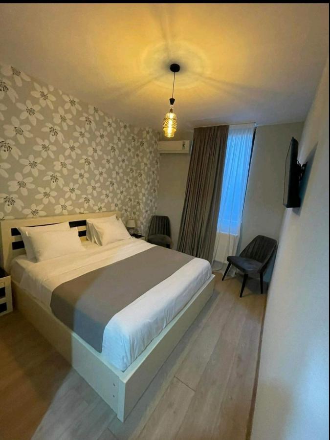 Vere Corner Hotel Tbilisi Zewnętrze zdjęcie